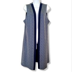 Vintage Montgomery Ward sleeveless blue patterned long vest duster